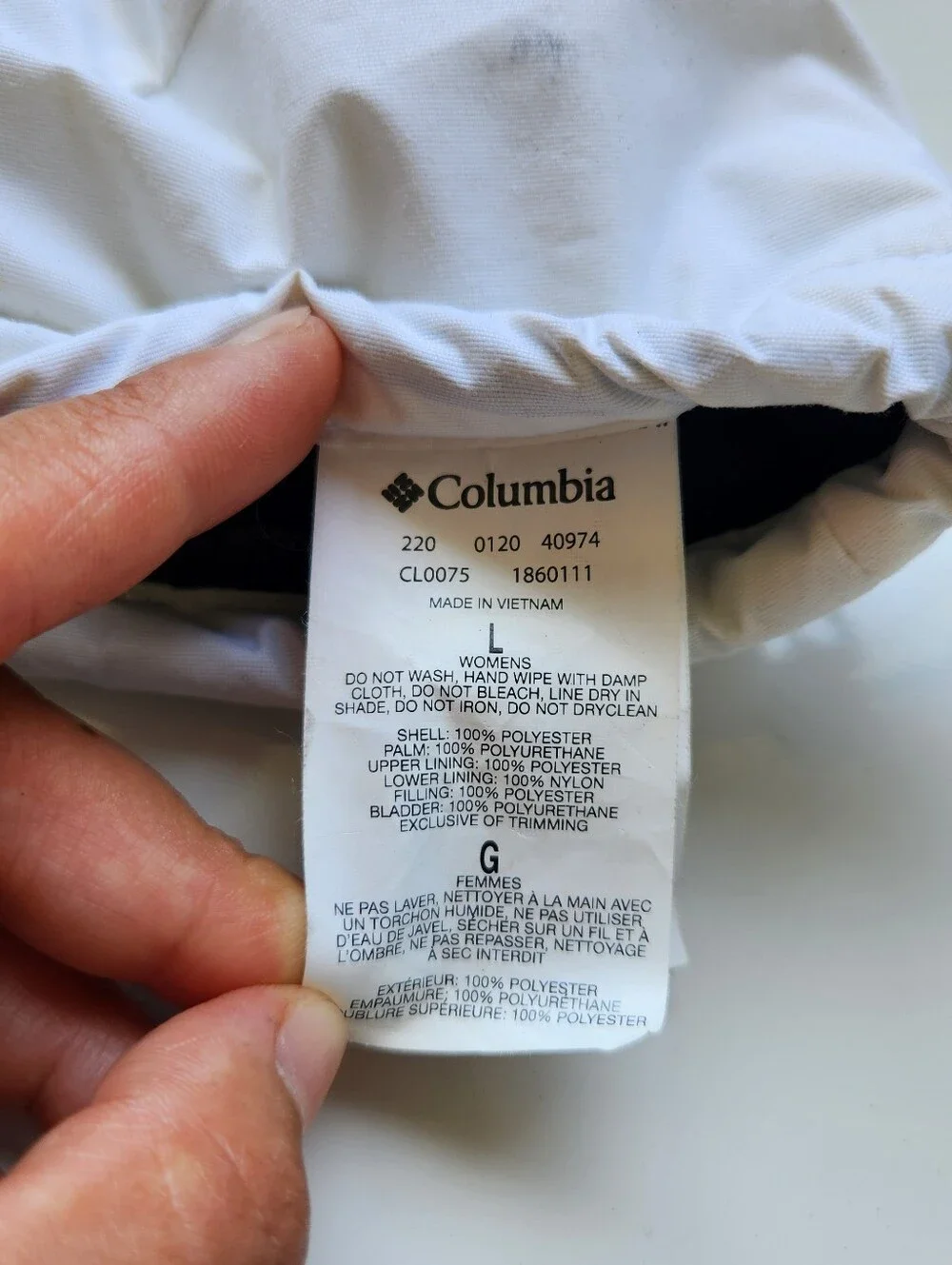Columbia White Quilted Insulated Winter Glove